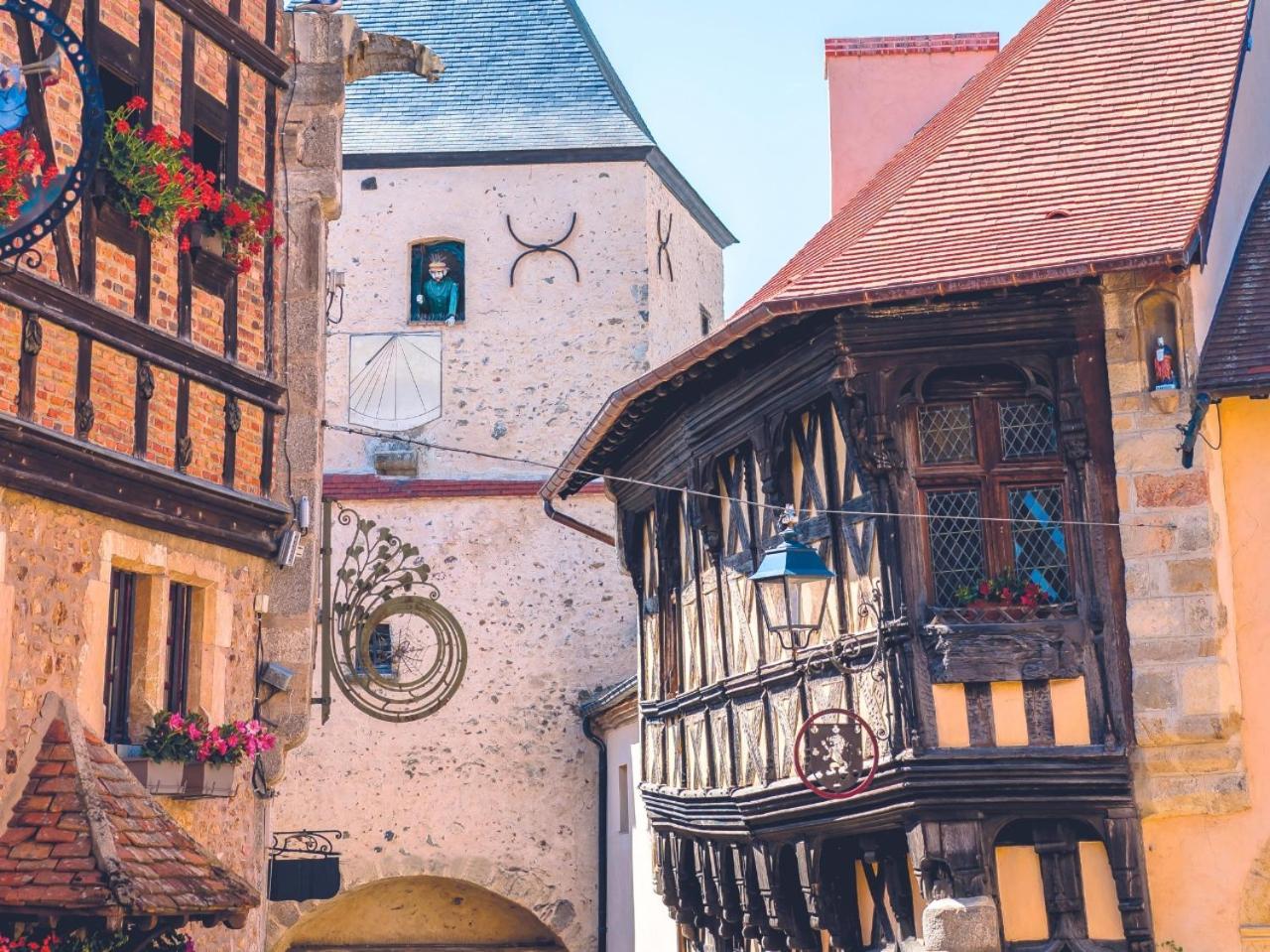 Grand Hotel De Bourbon-Lancy - Spa Et Restaurant - Logis 외부 사진